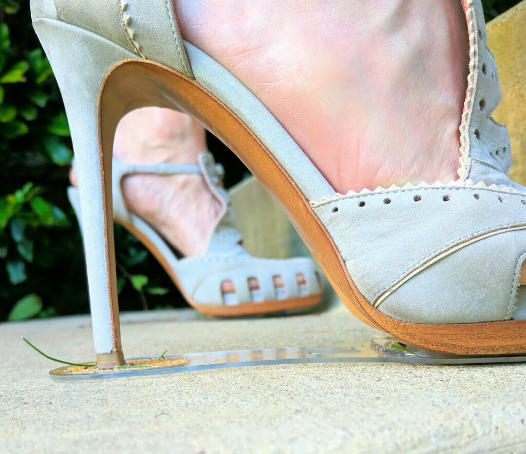 stiletto heel tips for grass